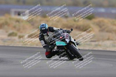 media/Dec-17-2022-SoCal Trackdays (Sat) [[224abd9271]]/Turn 16 (210pm)/